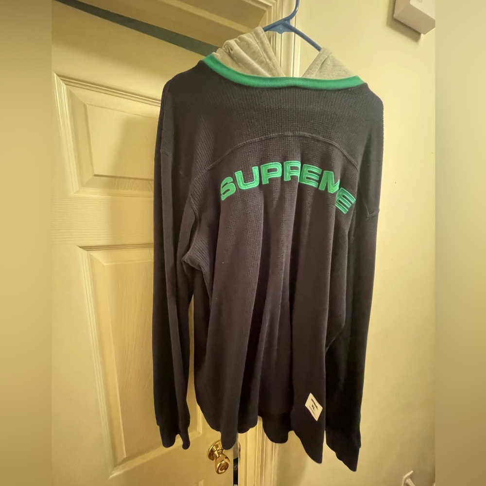 Supreme Hoodie